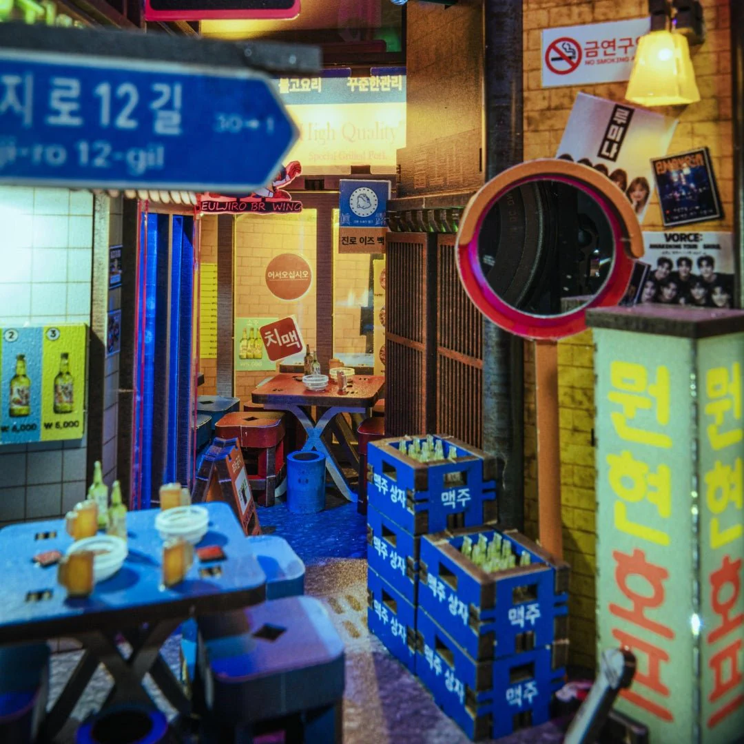 Seoul Hipjiro Book Nook Kit - Image 4